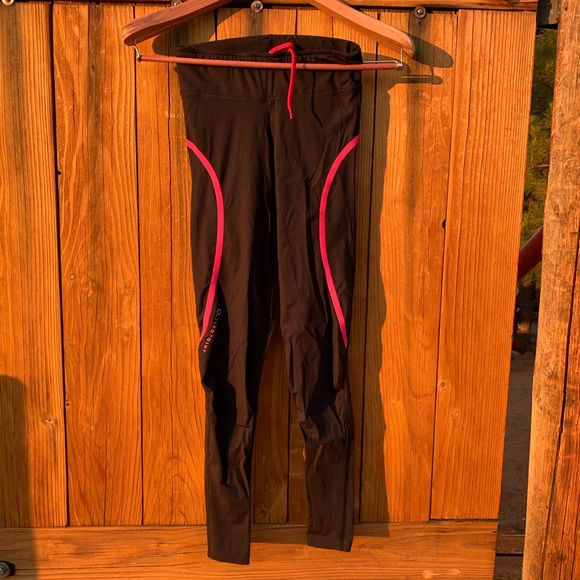 ZeroPoint Compression Leggings -Small Black & Pink